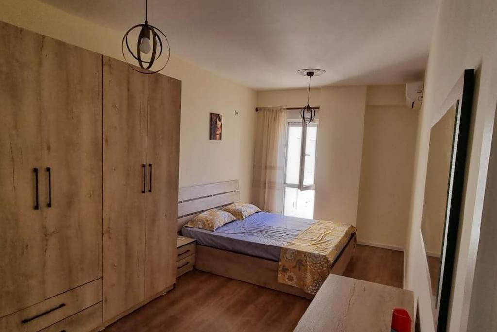 New & Great Located Apartment Near Center Tirana Exterior foto